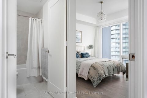 Photo 13 at 4303 - 10 York Street, Waterfront Communities C1, Toronto