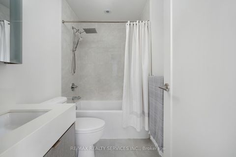 Photo 17 at 4303 - 10 York Street, Waterfront Communities C1, Toronto