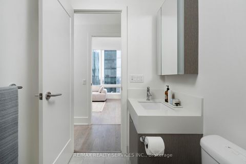 Photo 18 at 4303 - 10 York Street, Waterfront Communities C1, Toronto