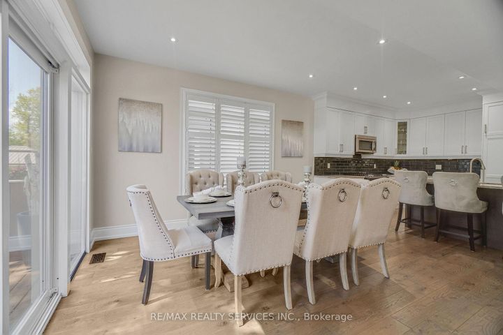 Photo 11 at 958 Beach Boulevard, Hamilton Beach, Hamilton