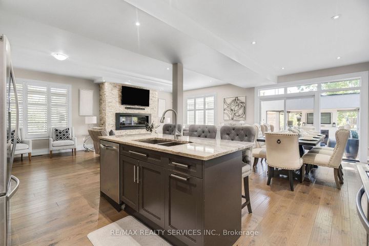 Photo 15 at 958 Beach Boulevard, Hamilton Beach, Hamilton