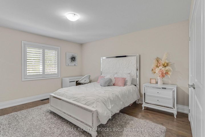 Photo 30 at 958 Beach Boulevard, Hamilton Beach, Hamilton