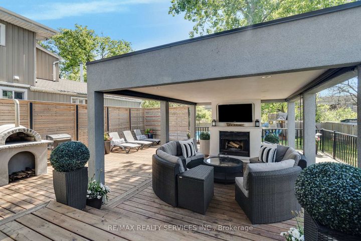 Photo 38 at 958 Beach Boulevard, Hamilton Beach, Hamilton