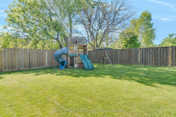 Photo 44 at 958 Beach Boulevard, Hamilton Beach, Hamilton