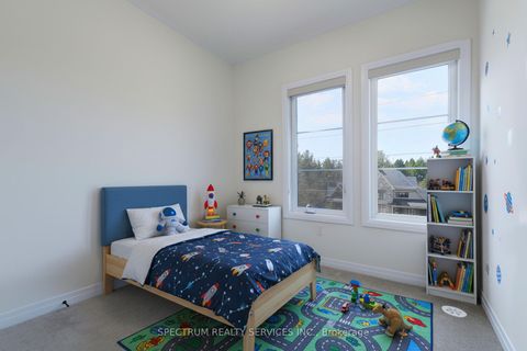 Photo 26 at 176 De La Roche Drive, Vellore Village, Vaughan