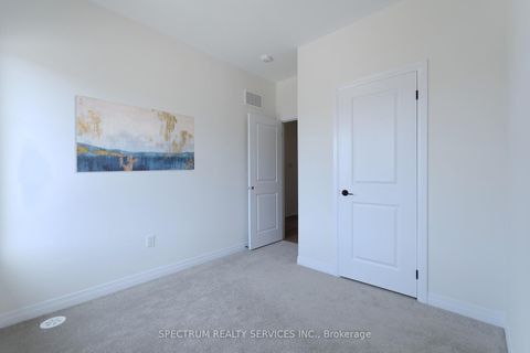 Photo 27 at 176 De La Roche Drive, Vellore Village, Vaughan