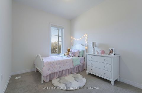 Photo 28 at 176 De La Roche Drive, Vellore Village, Vaughan