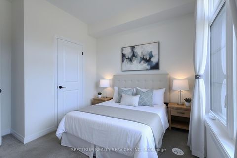 Photo 32 at 176 De La Roche Drive, Vellore Village, Vaughan