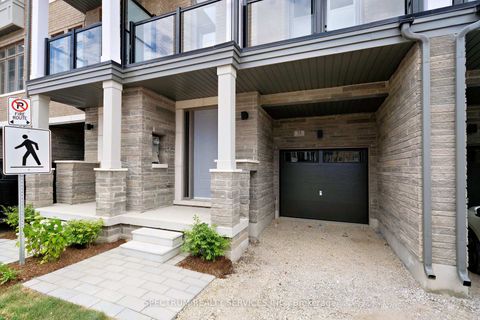 Photo 2 at 15 Archambault way, Vellore Village, Vaughan