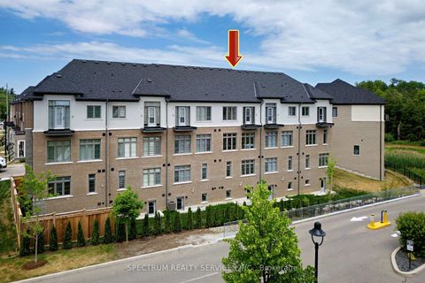 Photo 24 at 15 Archambault way, Vellore Village, Vaughan