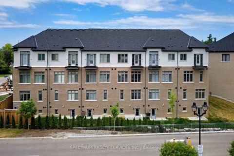 Photo 40 at 15 Archambault way, Vellore Village, Vaughan