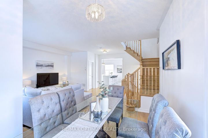 Photo 13 at 2 Pomarine Way, Credit Valley, Brampton