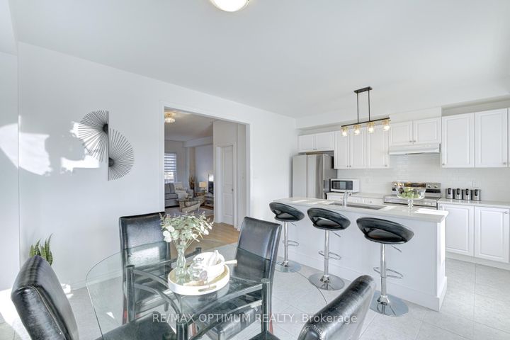 Photo 19 at 2 Pomarine Way, Credit Valley, Brampton