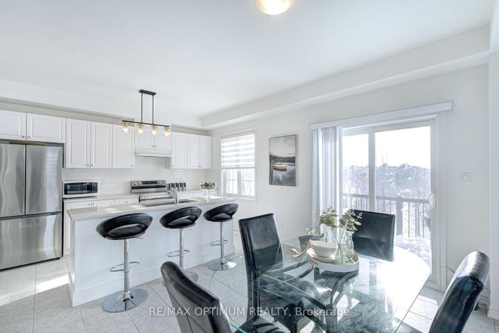 Photo 20 at 2 Pomarine Way, Credit Valley, Brampton