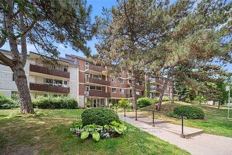 Photo 0 at 216 - 100 Coe Hill Drive, Swansea, Toronto
