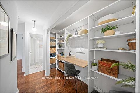 Photo 13 at 216 - 100 Coe Hill Drive, Swansea, Toronto