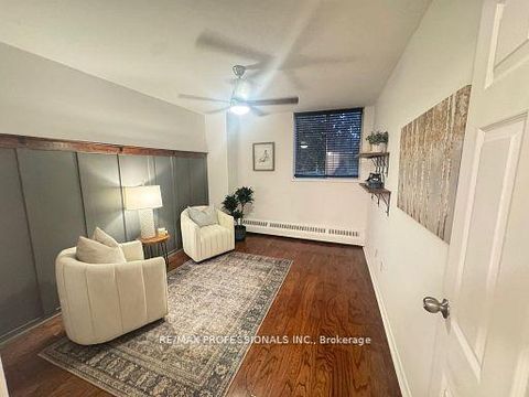 Photo 17 at 216 - 100 Coe Hill Drive, Swansea, Toronto