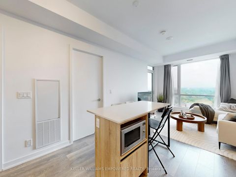 Photo 9 at 1106 - 7950 Bathurst Street, Beverley Glen, Vaughan