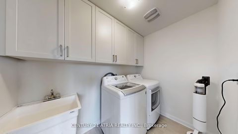 Photo 43 at 205 The Donway East, Don Mills, Toronto