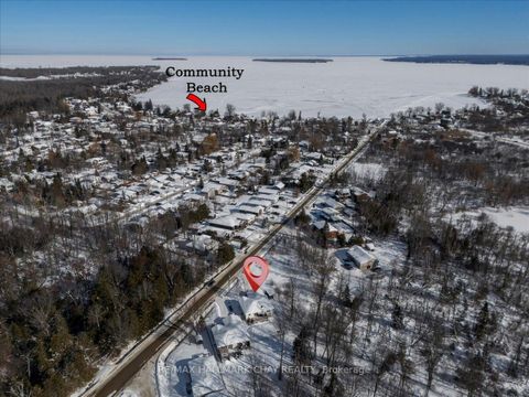 Photo 33 at 1103 Belle Aire Beach Road, Rural Innisfil, Innisfil