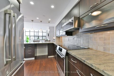 Photo 11 at 811 - 80 Front Street, Yonge Corridor, Toronto