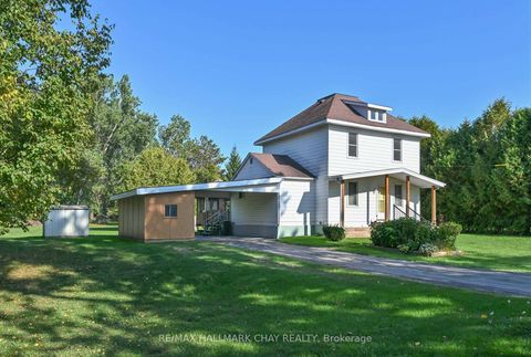Photo 1 at 213 Dominion Drive, Stayner, Clearview