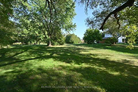 Photo 11 at 213 Dominion Drive, Stayner, Clearview