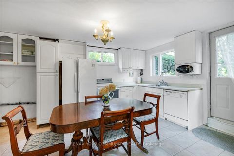 Photo 5 at 258 Lakeview Boulevard, Keswick South, Georgina