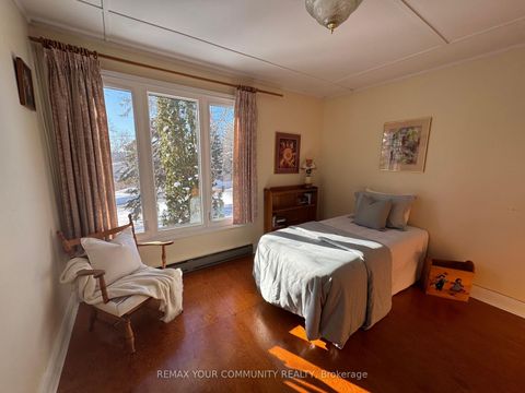 Photo 10 at 258 Lakeview Boulevard, Keswick South, Georgina