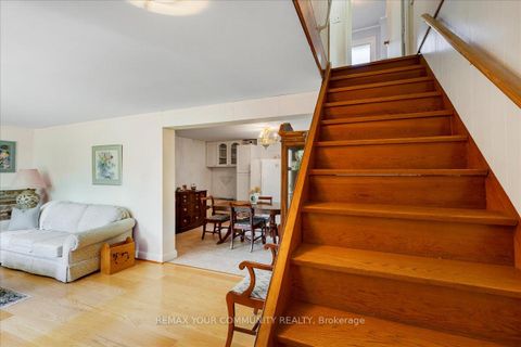 Photo 11 at 258 Lakeview Boulevard, Keswick South, Georgina