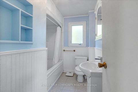 Photo 12 at 258 Lakeview Boulevard, Keswick South, Georgina