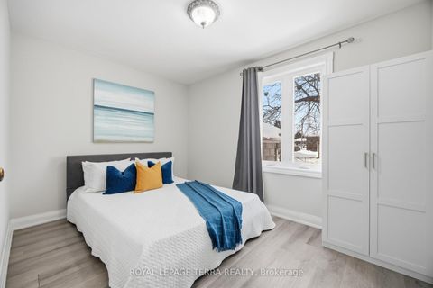 Photo 20 at 742 Ritson Road S, Lakeview, Oshawa