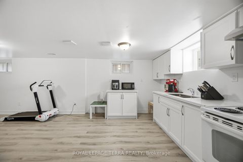 Photo 28 at 742 Ritson Road S, Lakeview, Oshawa