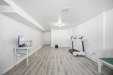 Photo 32 at 742 Ritson Road S, Lakeview, Oshawa