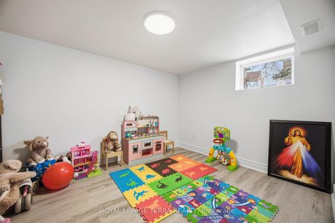 Photo 34 at 742 Ritson Road S, Lakeview, Oshawa