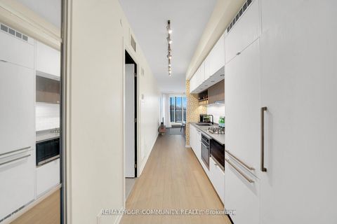 Photo 6 at 602 - 138 St.Helens Avenue, Dufferin Grove, Toronto