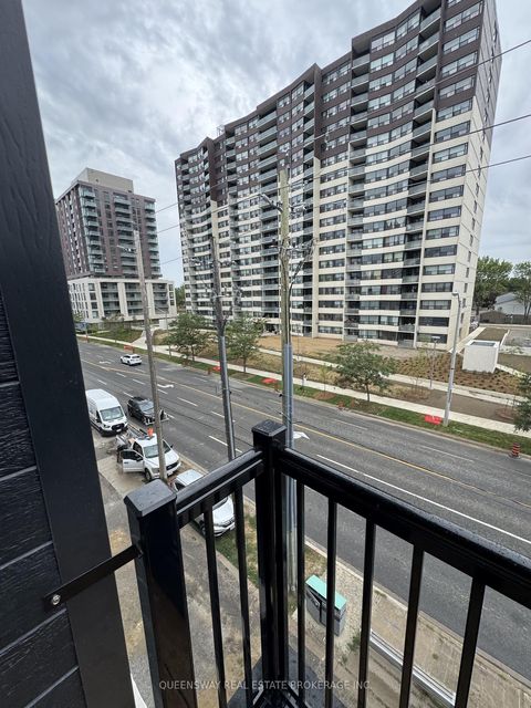 Photo 5 at 3079 pharmacy Avenue, L'Amoreaux, Toronto