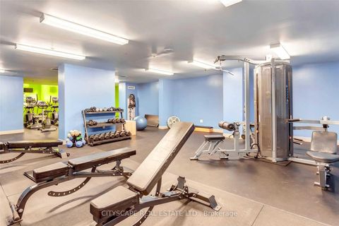 Photo 12 at 801 - 816 Lansdowne Avenue, Junction, Toronto