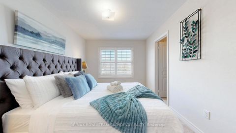 Photo 25 at 2006 Donald Cousens Parkway, Cornell, Markham