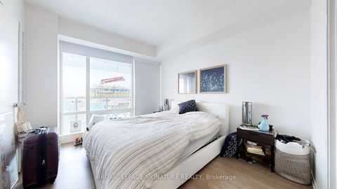 Photo 15 at 4406 - 1 Bloor Street E, Yonge Corridor, Toronto