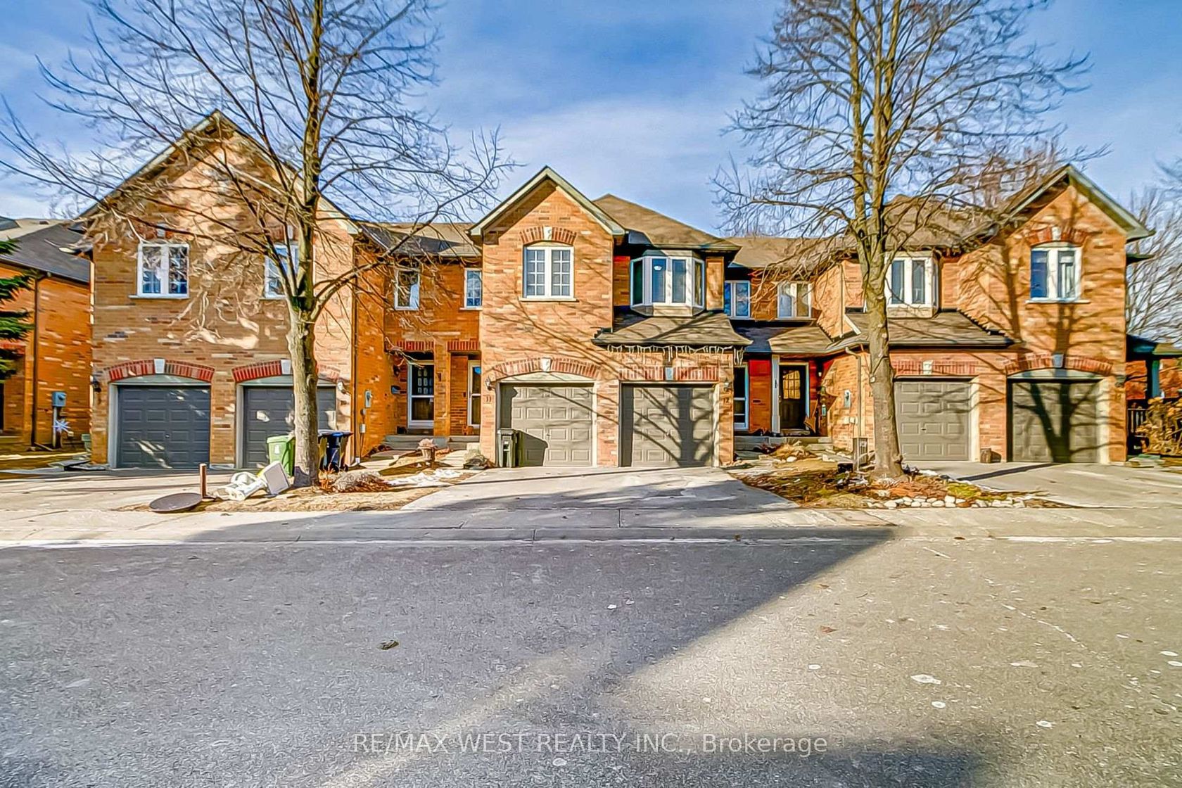 12 - 6400 Lawrence Avenue E, Rouge E10, Toronto 