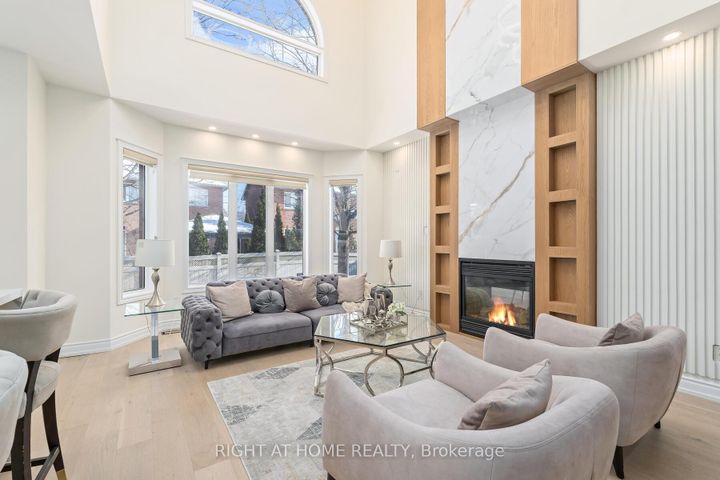 Photo 7 at 3352 Petrie Way, BR Bronte, Oakville