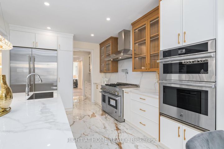 Photo 12 at 3352 Petrie Way, BR Bronte, Oakville