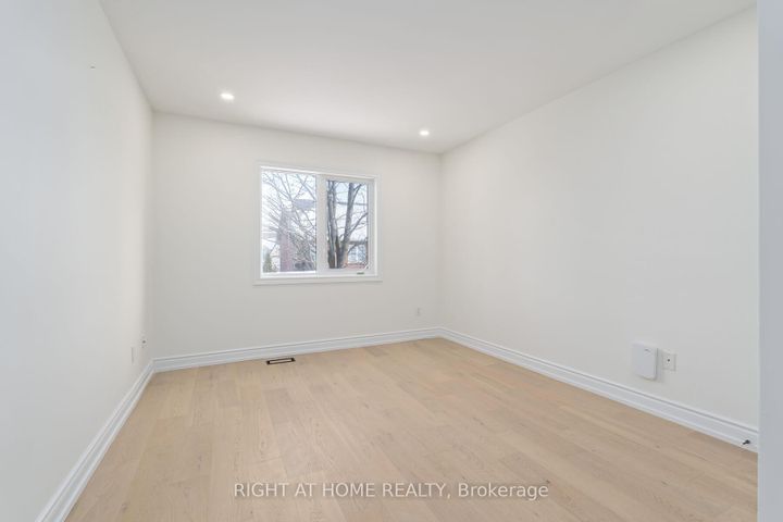 Photo 30 at 3352 Petrie Way, BR Bronte, Oakville