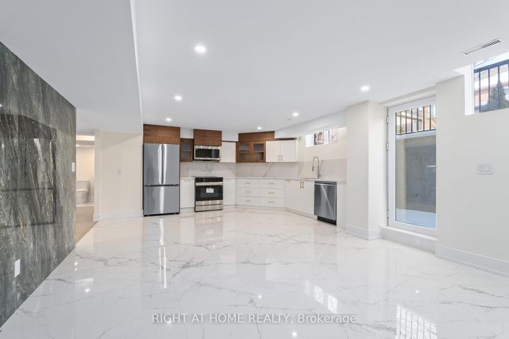 Photo 37 at 3352 Petrie Way, BR Bronte, Oakville