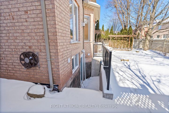 Photo 43 at 3352 Petrie Way, BR Bronte, Oakville