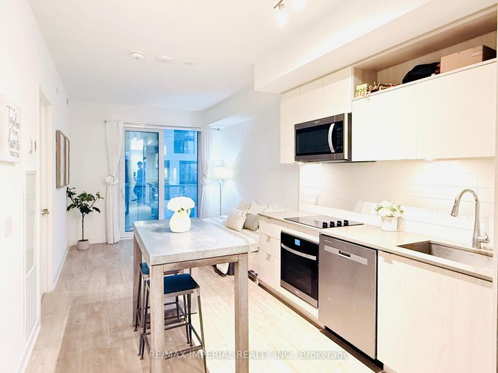 Photo 2 at 1612 - 100 Dalhousie Street, Yonge Corridor, Toronto