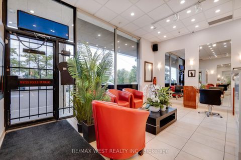 Photo 9 at 102 - 3292 Bayview Avenue, Newtonbrook East, Toronto