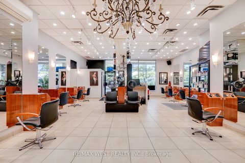 Photo 14 at 102 - 3292 Bayview Avenue, Newtonbrook East, Toronto