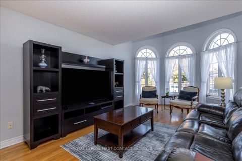 Photo 5 at 701 Happy Vale Drive, Alcona, Innisfil